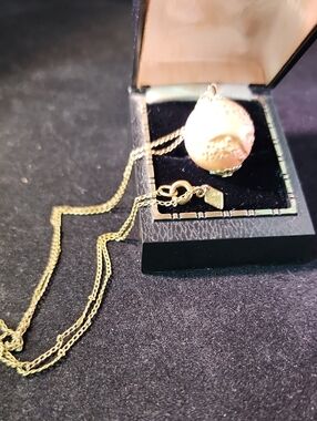 Sarah Coventry Vintage Large Pearl Necklace - Classic Women’s Pendant